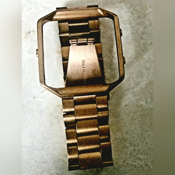 Oitom Stainless Steel Smart Watch Band for Fitbit blaze - Picture 3 of 3